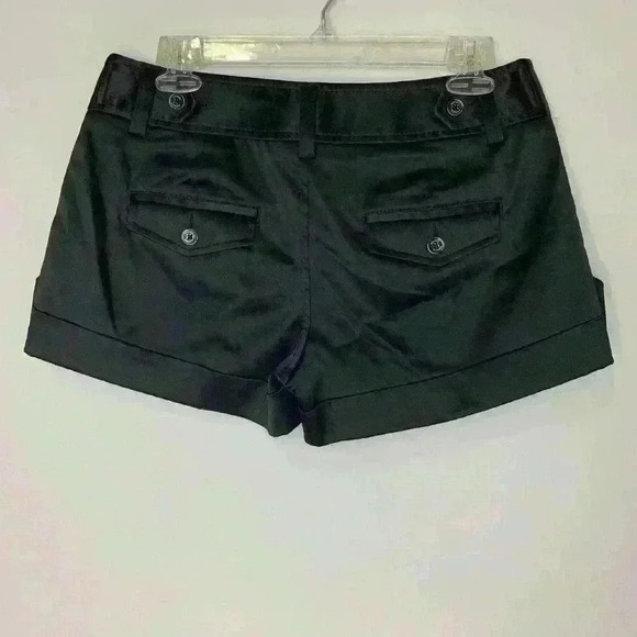 Express Design Studio Shorts size 4 Black - Picture 2 of 4